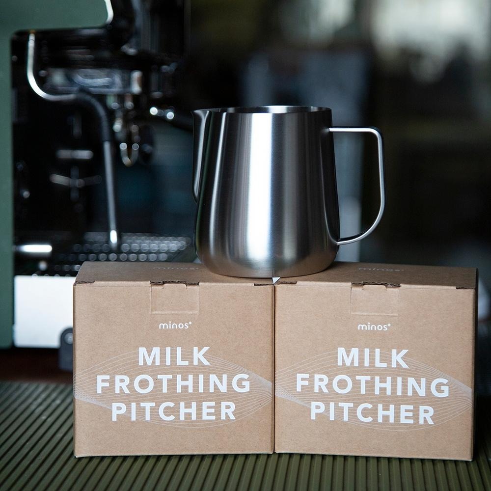 【沐湛咖啡】Minos不銹鋼拉花杯 義式咖啡機奶泡杯 黑色/不銹鋼色 寬底好炫奶-細節圖7
