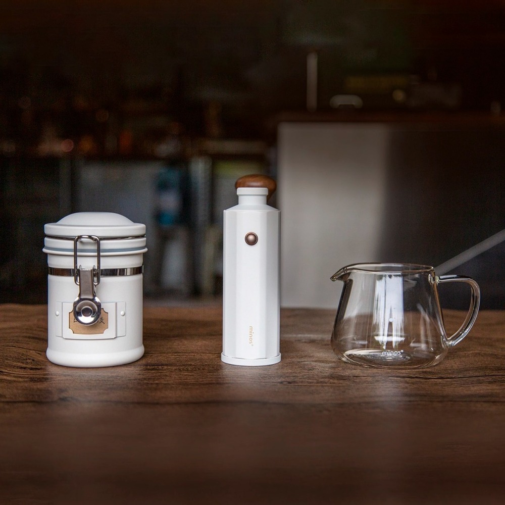 【沐湛咖啡】minos手搖磨豆機 中階手磨新選擇 黑金/白金新色 雙軸承外調式 不銹鋼刀盤-細節圖4