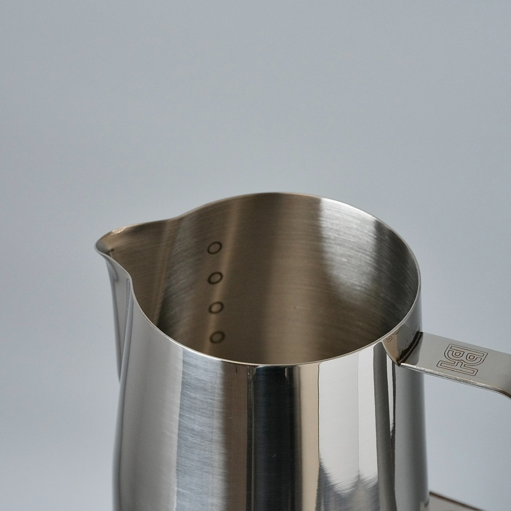 【沐湛咖啡】澳洲 Barista Hustle-拉花鋼杯 400ml/600m BH 拉花奶鋼-細節圖2