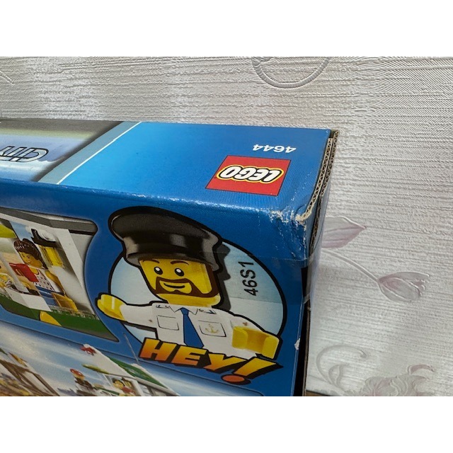 「翻滾樂高」LEGO 4644 城市系列 度假碼頭 全新未拆-細節圖3
