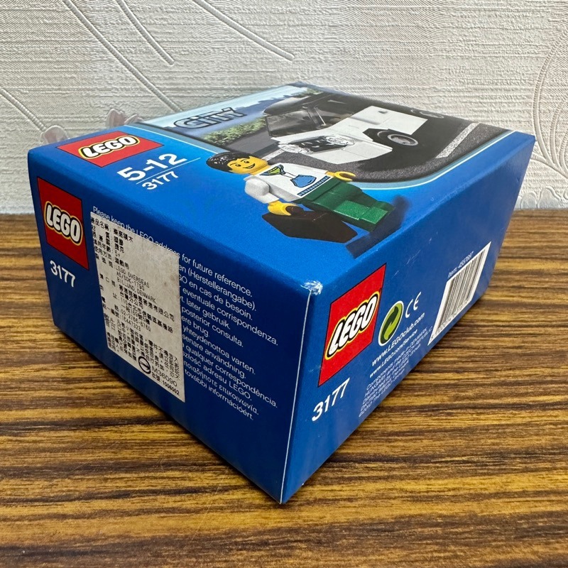 「翻滾樂高」LEGO 3177 城市系列 小轎車 全新未拆-細節圖3