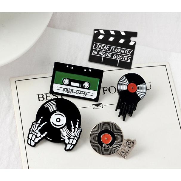 客秋皮～無樂不歡 音樂 唱盤 卡帶 黑膠唱片 音響 爵士 鋼琴 吉他 精緻 帆布背包 立體胸針 胸章 徽章 臂章 裝飾-細節圖2