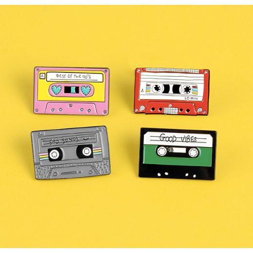 客秋皮～無樂不歡 音樂 唱盤 卡帶 黑膠唱片 音響 爵士 鋼琴 吉他 精緻 帆布背包 立體胸針 胸章 徽章 臂章 裝飾-細節圖3