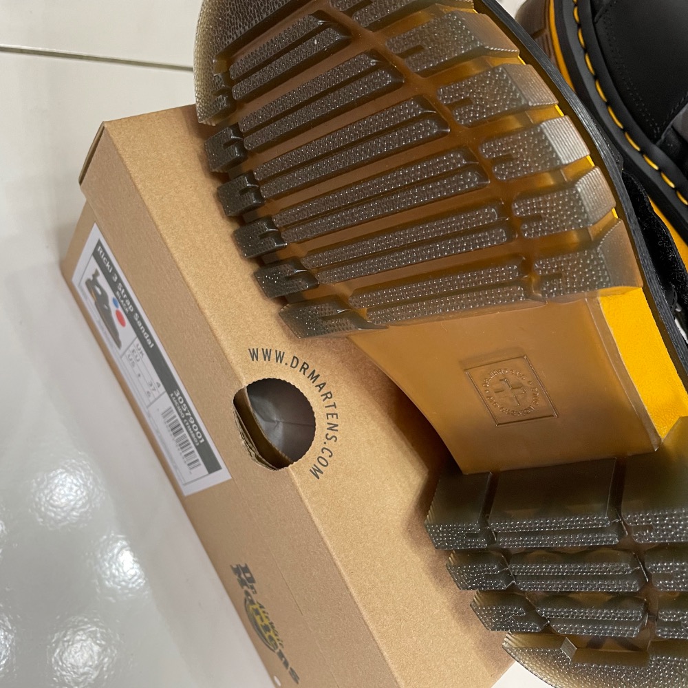 日本購入的馬丁大夫厚底涼鞋UK4-細節圖4