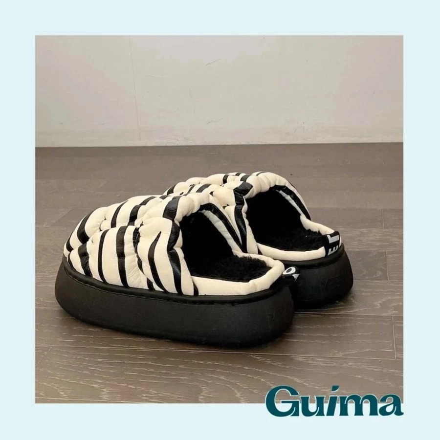 【Guima｜現貨】可愛小乳牛 保暖加絨拖鞋 個性潮流拖鞋 厚底刷毛拖鞋 可愛拖鞋 秋冬踩屎拖鞋 厚底毛毛拖鞋-細節圖2