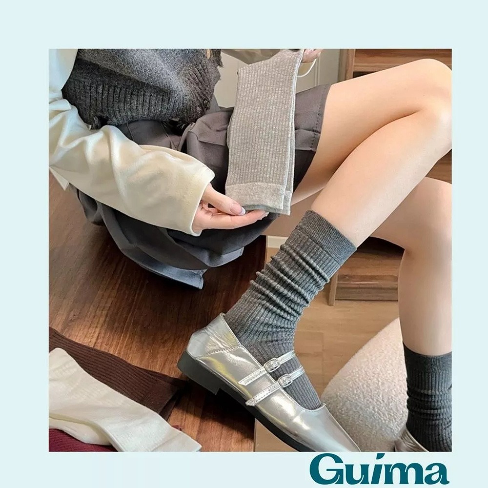 【Guima｜現貨】素色無印風簡約中筒襪 素色中筒棉襪 中筒襪  無印中筒襪 素色學生襪 黑色中筒襪 白襪 白色中筒襪-細節圖3