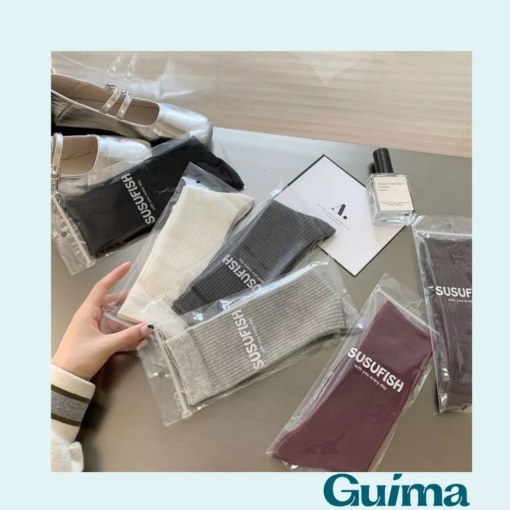 【Guima｜現貨】素色無印風簡約中筒襪 素色中筒棉襪 中筒襪  無印中筒襪 素色學生襪 黑色中筒襪 白襪 白色中筒襪-細節圖4