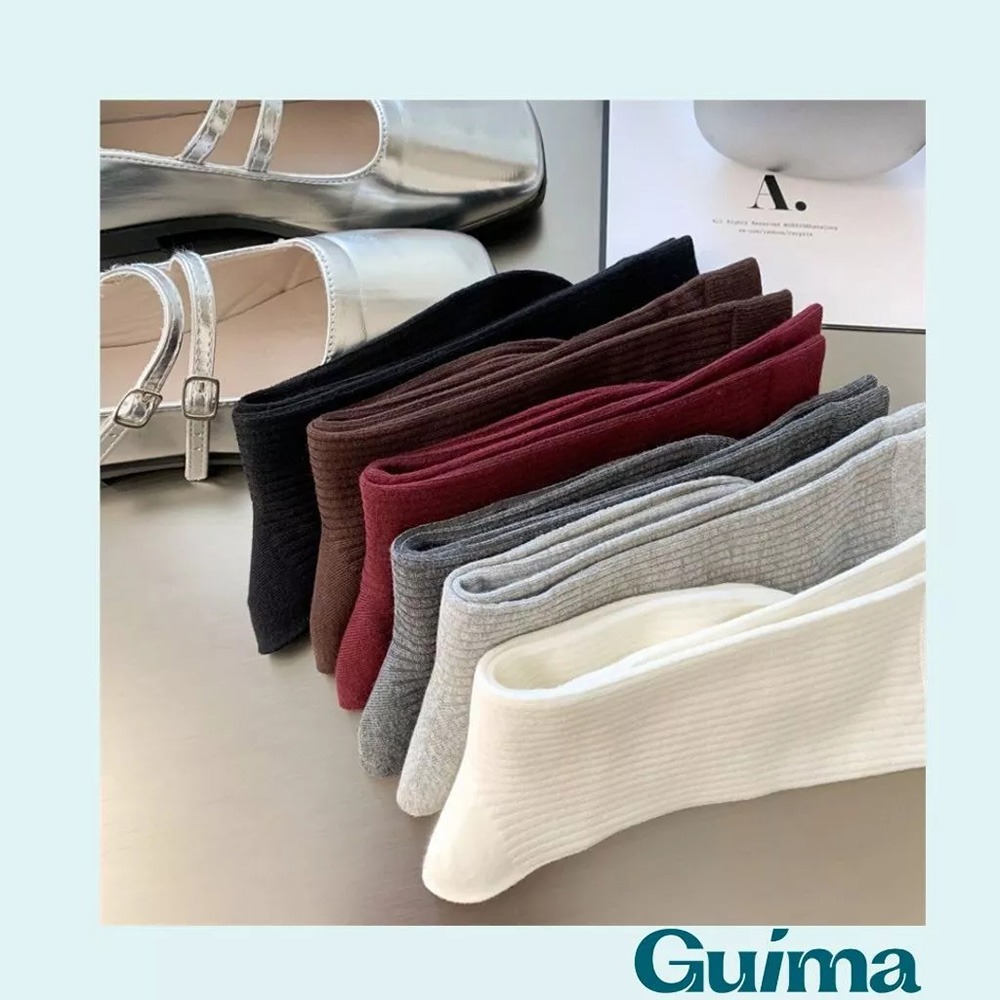 【Guima｜現貨】素色無印風簡約中筒襪 素色中筒棉襪 中筒襪  無印中筒襪 素色學生襪 黑色中筒襪 白襪 白色中筒襪-細節圖7