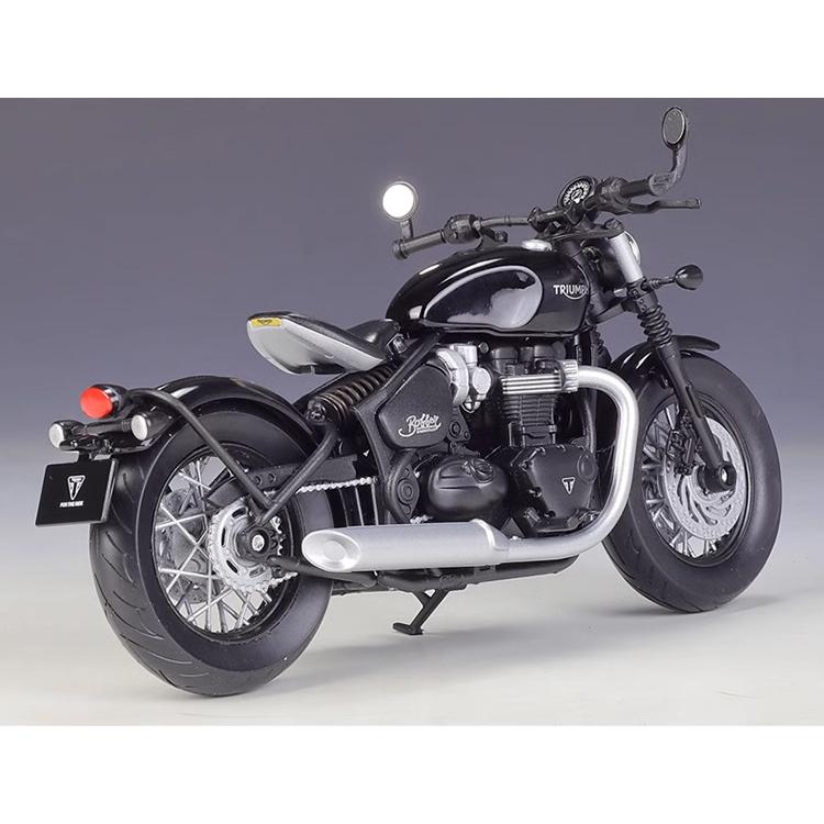 【W先生】Welly 威利 1:12 1/12 TRIUMPH BONNEVILLE BOBBER 凱旋機車 重機模型-細節圖3