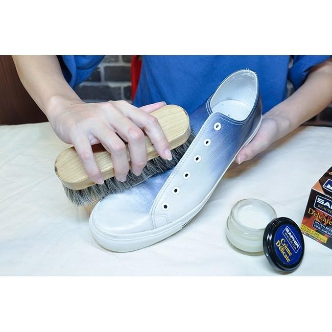 SAPHIR莎菲爾 皮革柔嫩保濕霜 皮革保養品 淺色皮革保養品推薦 皮革保養霜 苯染皮 皮革保養 皮夾保養 包包保養-細節圖3