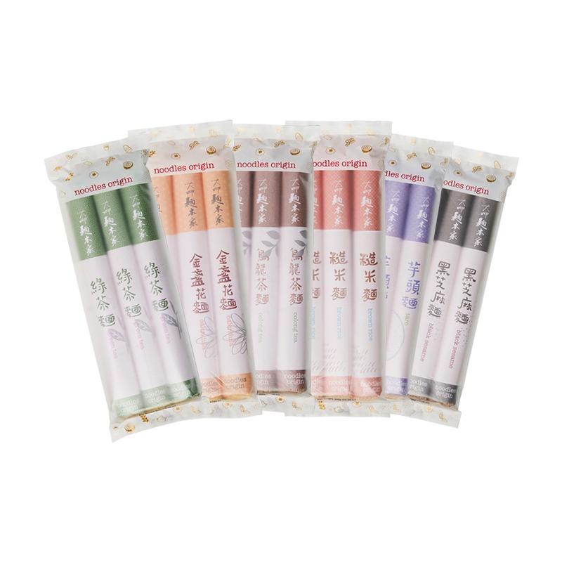 【大呷麵本家】黑芝麻麵條 芋頭麵條 糙米麵條 烏龍茶麵條 金盞花麵條 綠茶麵條(紙捲包) 300g包-購滿地-細節圖2