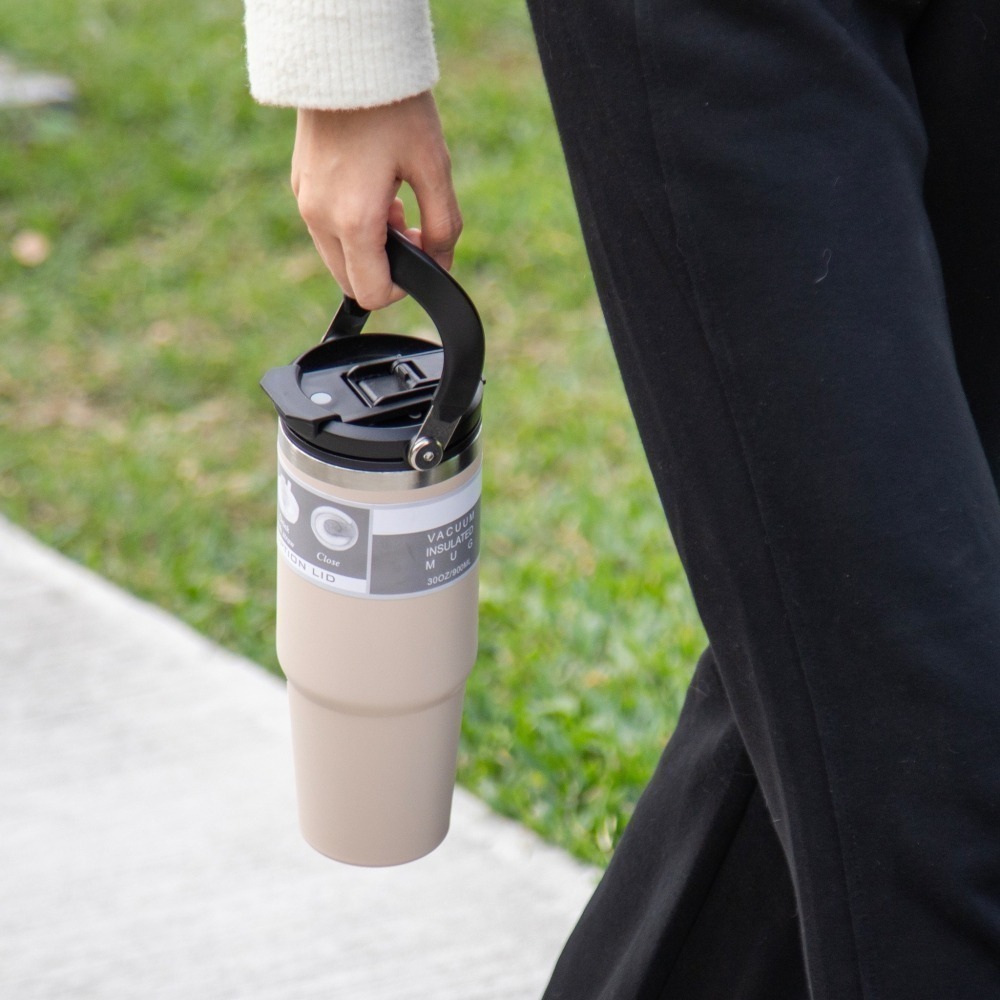 【7-ELEVEN 門市團購】保溫保冰杯900ml 保溫杯 冰壩杯 飲料杯 隨行杯 環保杯 自帶提手把 304不鏽鋼-細節圖4