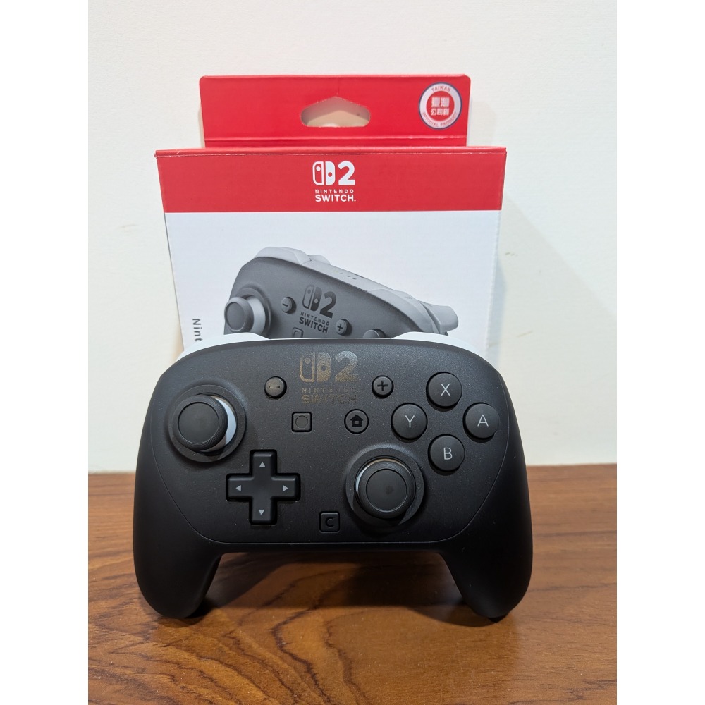 二手 原廠 NS2 pro手把 已過保 臺灣公司貨