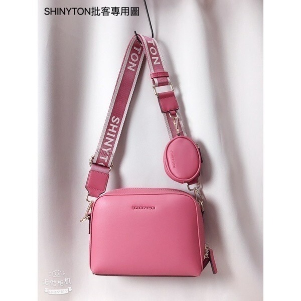 ￼（現貨9色）🎀SHINYTON 馬卡龍相機包（附零錢包）🎀全台現貨最多📣📣📣小方包、側背包、-細節圖6
