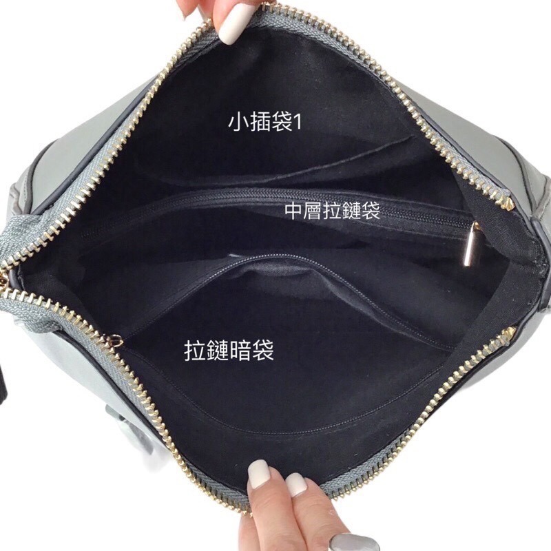 ￼(現貨6色）🎀SHINYTON 復古半月側背包🎀側背包、斜背包、手提包、肩背包、半月包、附織帶包、水桶包、托特包-細節圖8