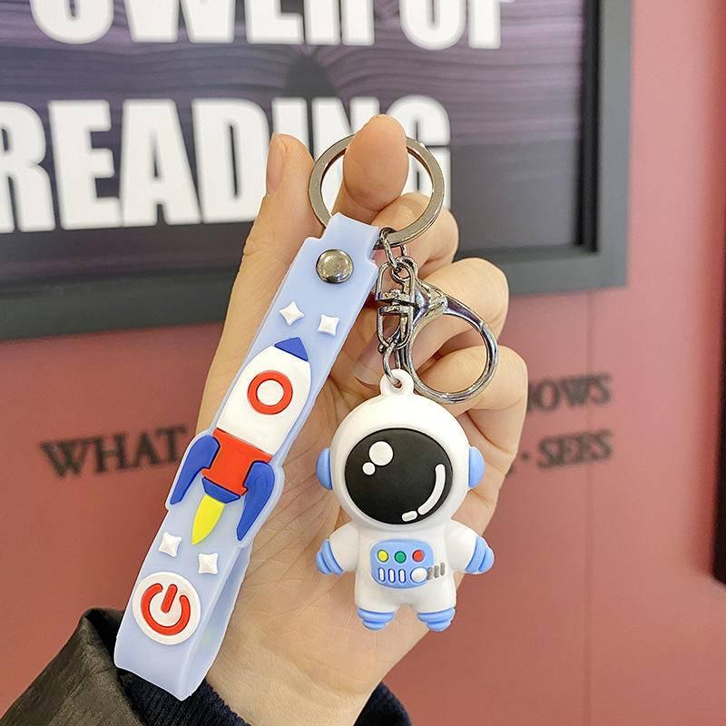 🔥台灣現貨🔥太空人鑰匙圈 太空人吊飾 宇航員鑰匙扣 公仔 包包吊飾 學生 禮物 獎品 文具用品507-016青採麥-細節圖2