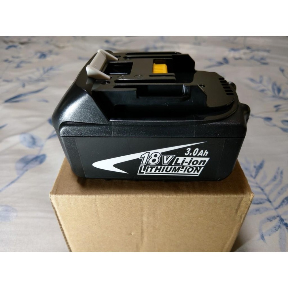 [現貨]牧田 Makita 原廠公司貨 BL1860B BL1850B 充電器 副廠 有電顯 DC18RC-細節圖8