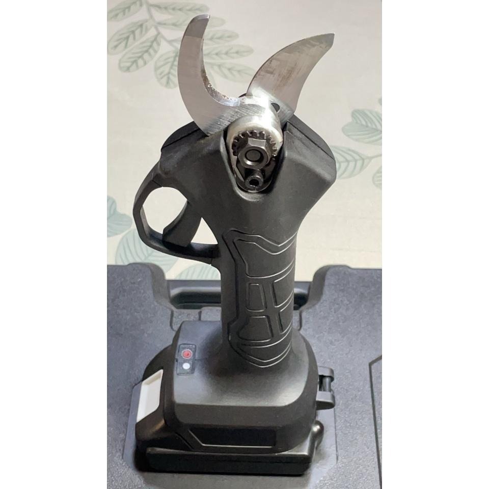 [現貨]電動剪枝器 電動剪刀 園藝修枝 通用牧田18V電池 樹枝修剪器 電動水果剪-細節圖3