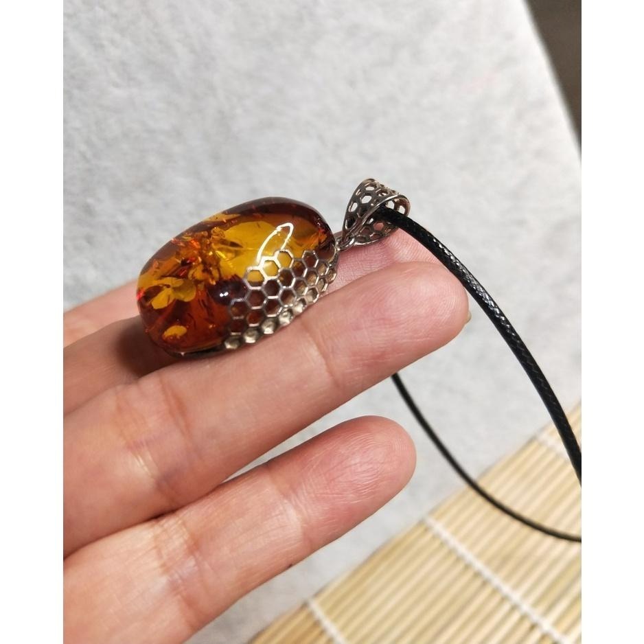 (現貨) 天然波羅的琥珀蜜蠟-水滴型冰片金珀吊墜 925銀扣頭 非二代 非塑料 非粉壓-細節圖3
