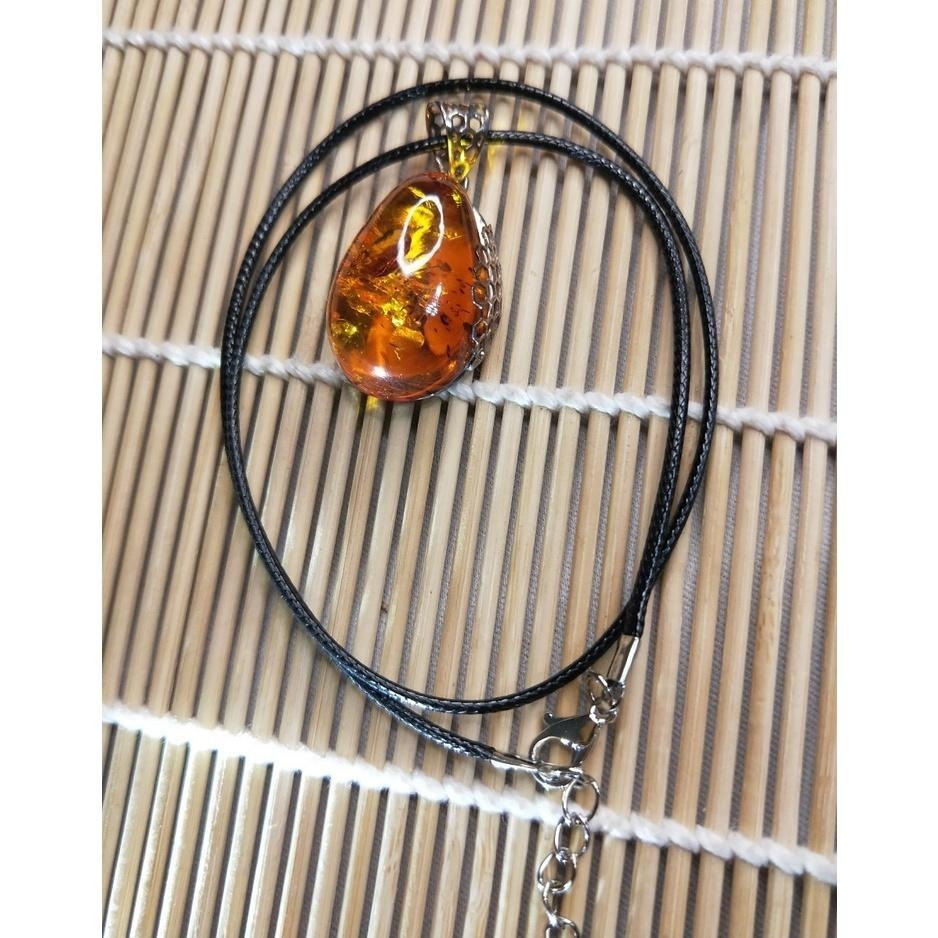 (現貨) 天然波羅的琥珀蜜蠟-水滴型冰片金珀吊墜 925銀扣頭 非二代 非塑料 非粉壓-細節圖9