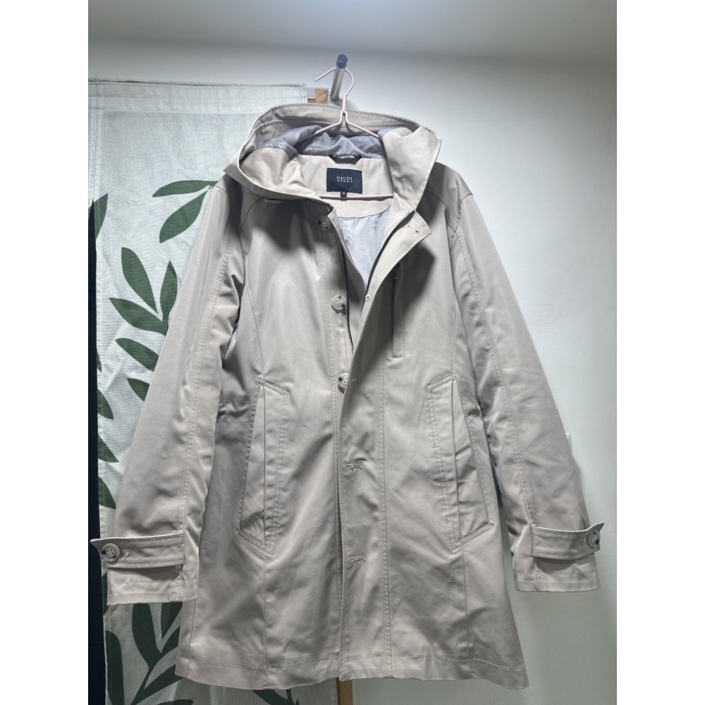 GAUDI HOMME 高第英倫紳士風衣連帽外套 s 號 含品牌衣架/極新/百貨專櫃-細節圖2