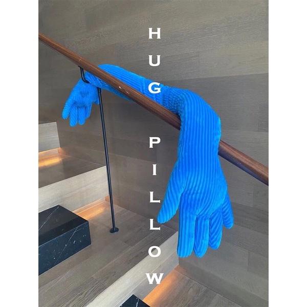 台灣出貨實拍-歐美風時尚160公分搞怪多用途藍色男朋友手臂手掌圍巾抱枕-萬聖節 聖誕交換禮物冬天必備-細節圖5