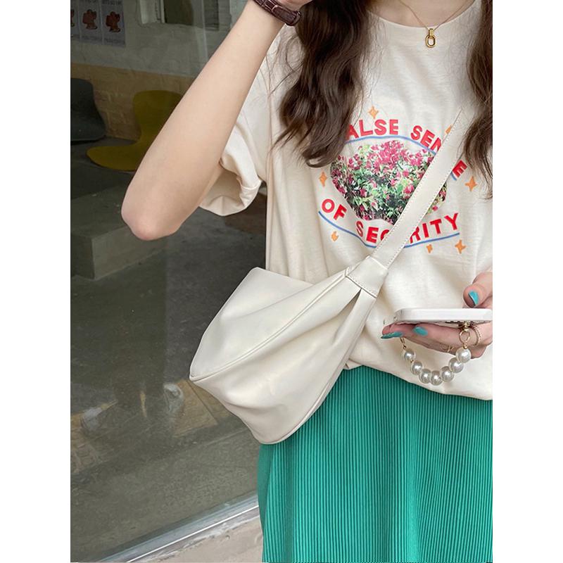 𝐔𝐌𝐄𝐎𝐖 𝐒𝐓𝐔𝐃𝐈𝐎 奶油糖霜 半月包（2colors）斜背包-細節圖7