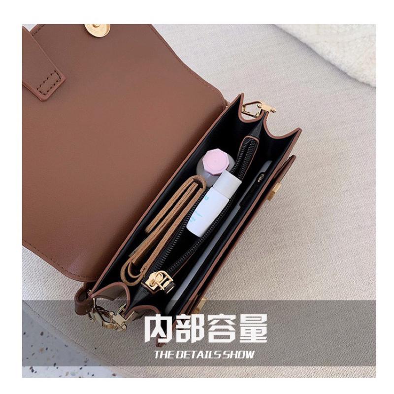 𝐔𝐌𝐄𝐎𝐖 𝐒𝐓𝐔𝐃𝐈𝐎 高級感大容量小方包（3colors）斜背包-細節圖4