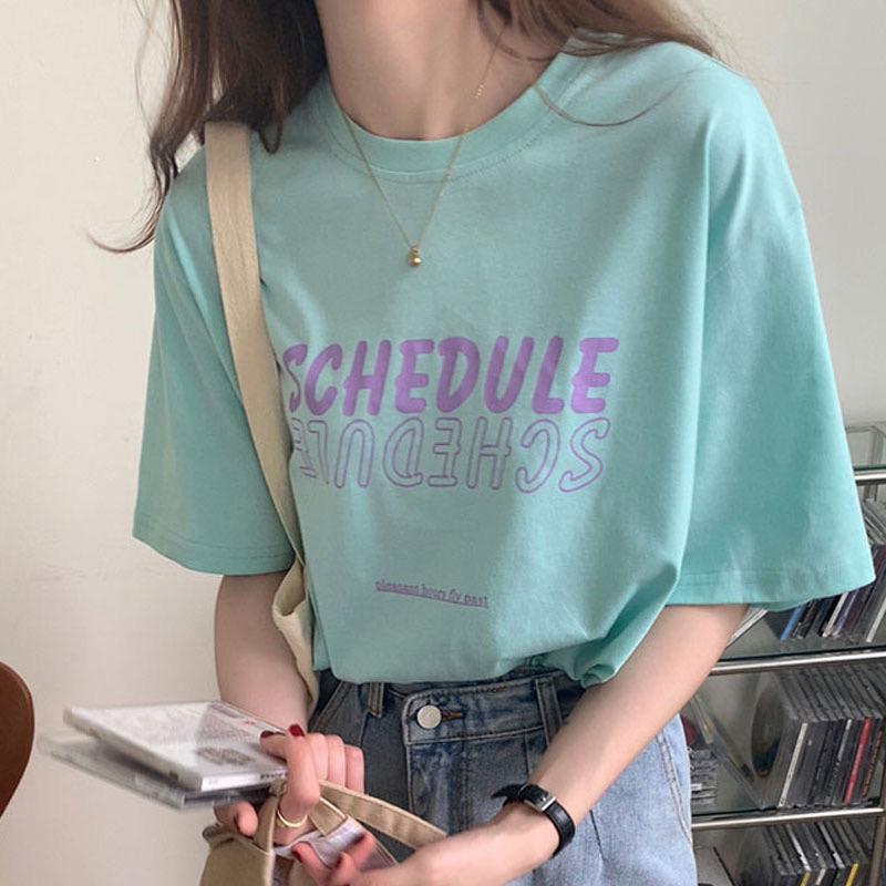 ［大尺碼到2XL］𝐔𝐌𝐄𝐎𝐖 𝐒𝐓𝐔𝐃𝐈𝐎 SCHEDULE英字短袖短T（3colors）-細節圖6
