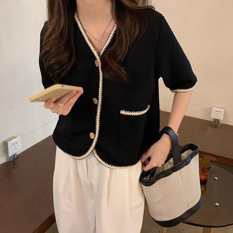 ［大尺碼到5XL］𝐔𝐌𝐄𝐎𝐖 𝐒𝐓𝐔𝐃𝐈𝐎 與妳相逢 小香風短袖襯衫（2colors）開衫 上衣-細節圖3