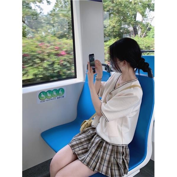 ［大尺碼到5XL］𝐔𝐌𝐄𝐎𝐖 𝐒𝐓𝐔𝐃𝐈𝐎 與妳相逢 小香風短袖襯衫（2colors）開衫 上衣-細節圖4