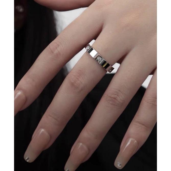 𝐔𝐌𝐄𝐎𝐖 𝐒𝐓𝐔𝐃𝐈𝐎 低調閃耀 圓鑽鑲嵌鋯石鈦鋼戒指（金/鋼）男女款/情侶對戒-細節圖5