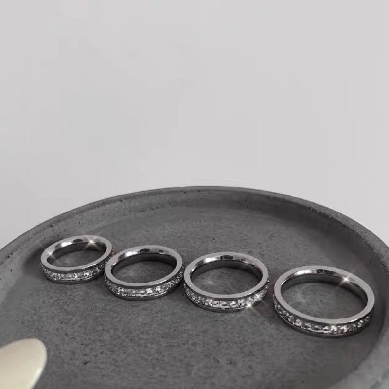 𝐔𝐌𝐄𝐎𝐖 𝐒𝐓𝐔𝐃𝐈𝐎 閃到心裡 鑲鑽小方鋯石戒指 男女款/情侶戒-細節圖3