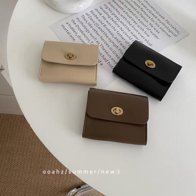 𝐔𝐌𝐄𝐎𝐖 𝐒𝐓𝐔𝐃𝐈𝐎 漫步普羅旺斯 鎖扣零錢包（3colors）卡包-細節圖2