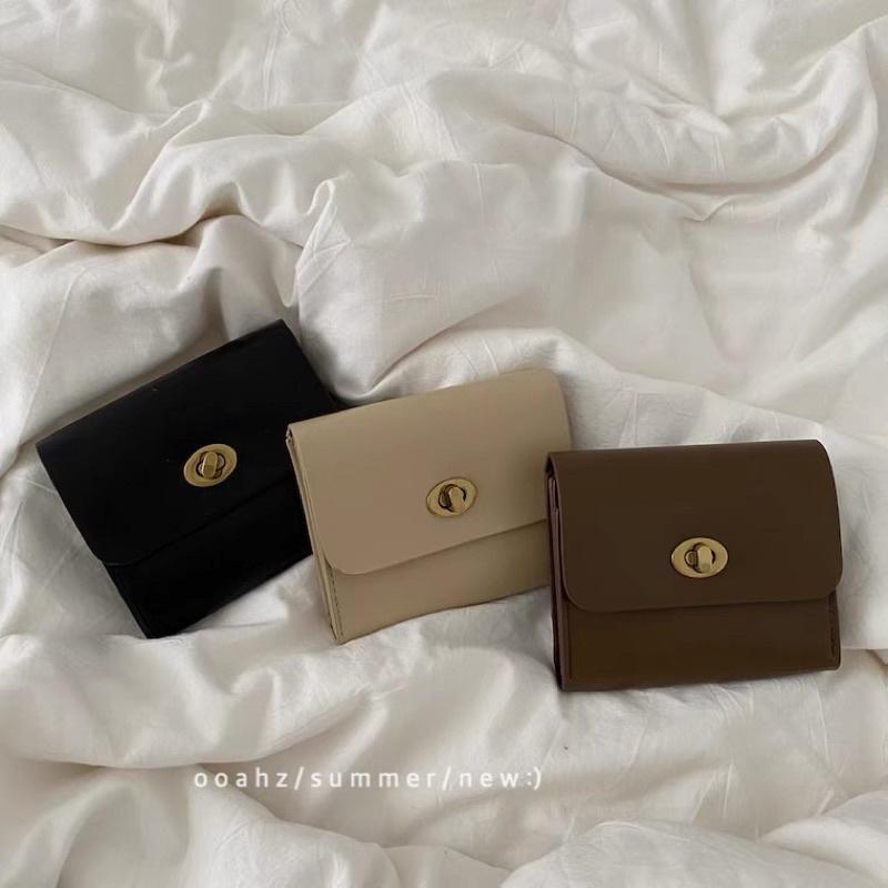 𝐔𝐌𝐄𝐎𝐖 𝐒𝐓𝐔𝐃𝐈𝐎 漫步普羅旺斯 鎖扣零錢包（3colors）卡包-細節圖3