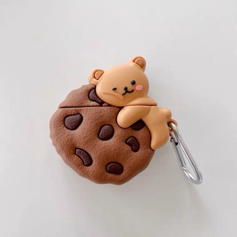 𝐔𝐌𝐄𝐎𝐖 𝐒𝐓𝐔𝐃𝐈𝐎 好吃の趴趴小熊巧克力餅乾🍪AirPods 1/2代 pro耳機殼 保護套🐻 食物系列-細節圖3