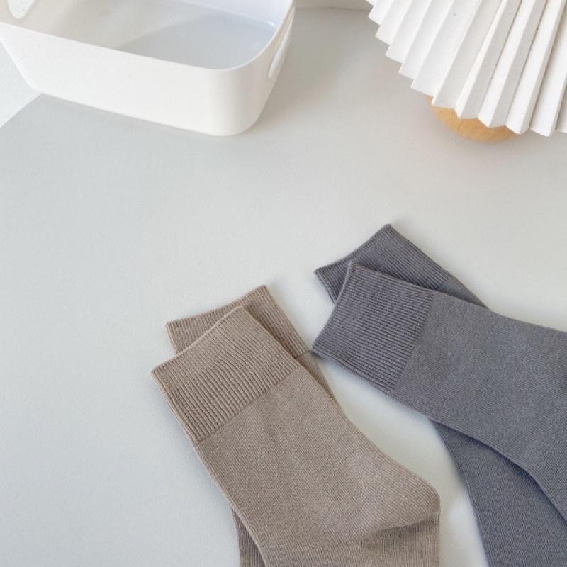 𝐔𝐌𝐄𝐎𝐖 𝐒𝐓𝐔𝐃𝐈𝐎 緊口素色純棉中筒襪子（7colors）-細節圖4