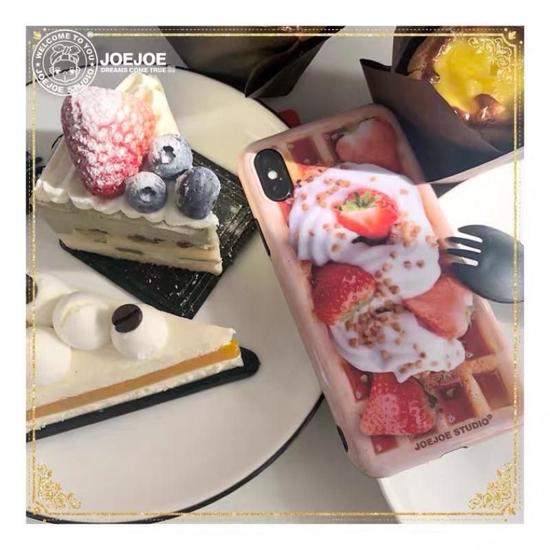 𝐔𝐌𝐄𝐎𝐖 𝐒𝐓𝐔𝐃𝐈𝐎 食物系列「奶油草莓鬆餅🥞」手機殼 iPhone系列軟殼-細節圖3