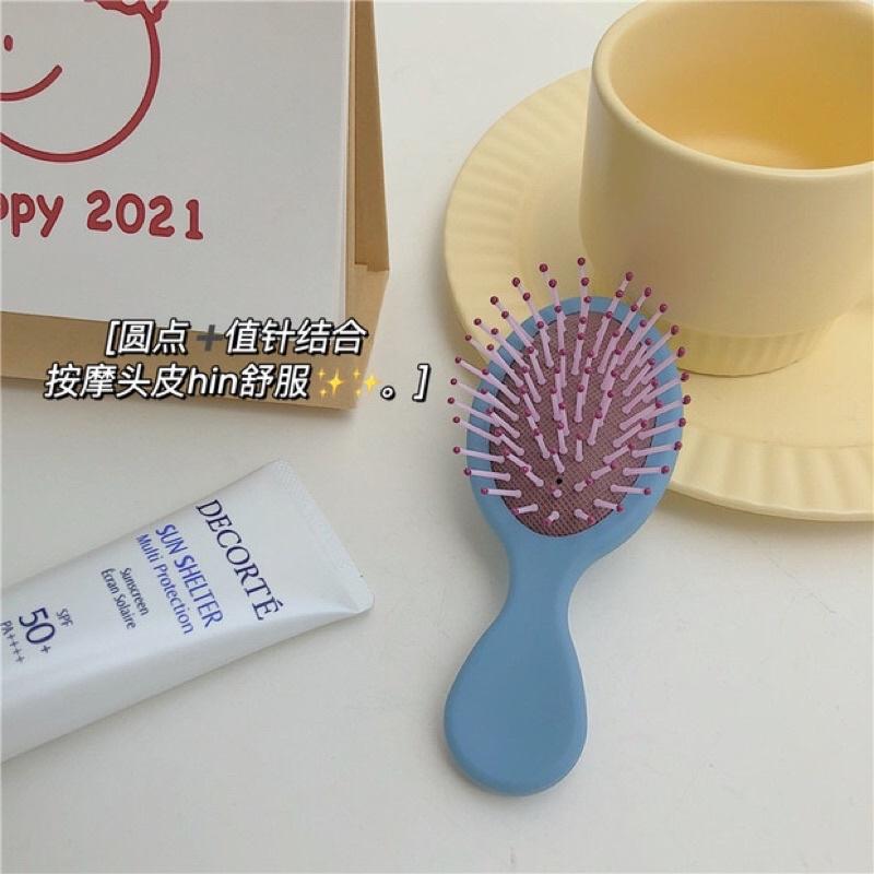 𝐔𝐌𝐄𝐎𝐖 𝐒𝐓𝐔𝐃𝐈𝐎 磨砂霧面高質感♡迷你氣囊按摩梳子（6colors）乾溼兩用 氣墊梳子 攜帶式-細節圖4