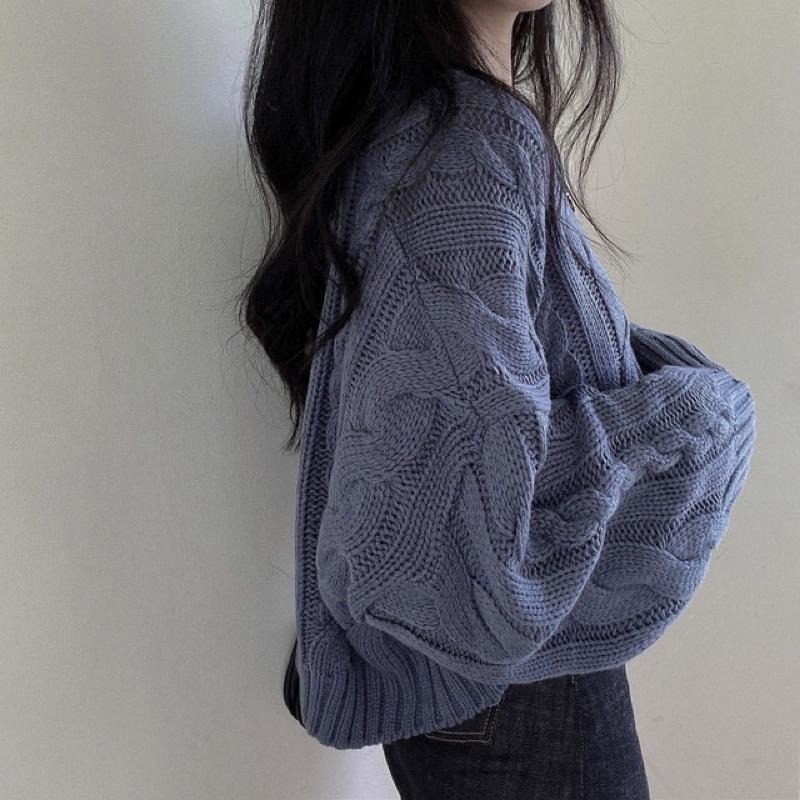 𝐔𝐌𝐄𝐎𝐖 𝐒𝐓𝐔𝐃𝐈𝐎 妳的約定 麻花紋短版針織毛衣（3colors）-細節圖9