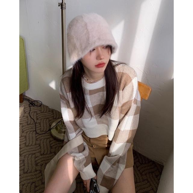 𝐔𝐌𝐄𝐎𝐖 𝐒𝐓𝐔𝐃𝐈𝐎 奶奶咖 格子短版寬鬆針織毛衣-細節圖2