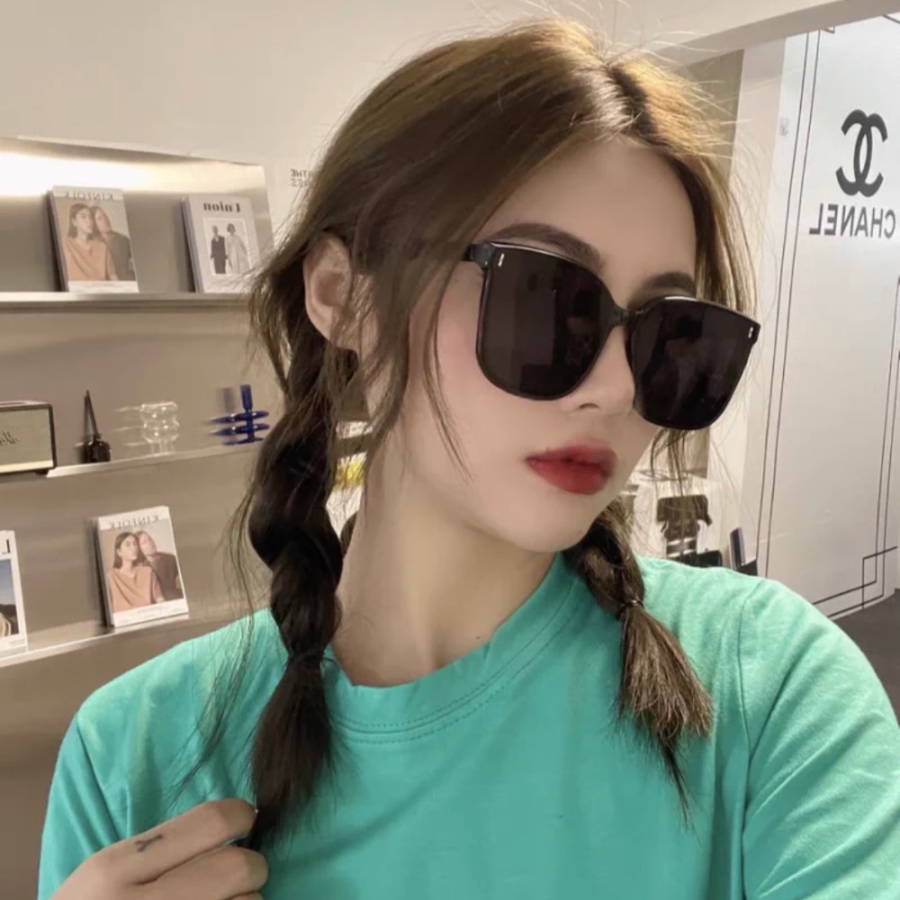 ［現貨］𝐔𝐌𝐄𝐎𝐖 𝐒𝐓𝐔𝐃𝐈𝐎 高級感の大方框黑框墨鏡🕶️太陽眼鏡-細節圖4