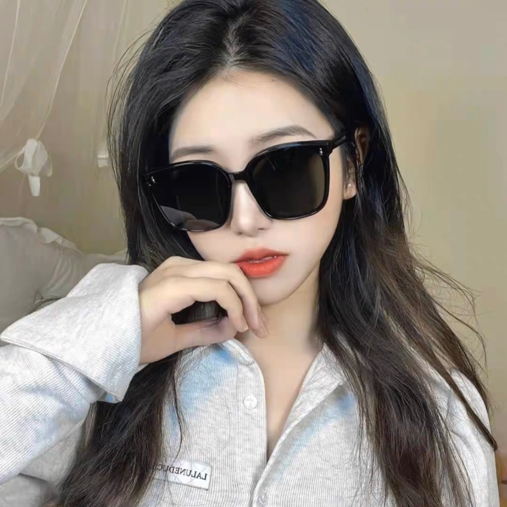 ［現貨］𝐔𝐌𝐄𝐎𝐖 𝐒𝐓𝐔𝐃𝐈𝐎 高級感の大方框黑框墨鏡🕶️太陽眼鏡-細節圖5