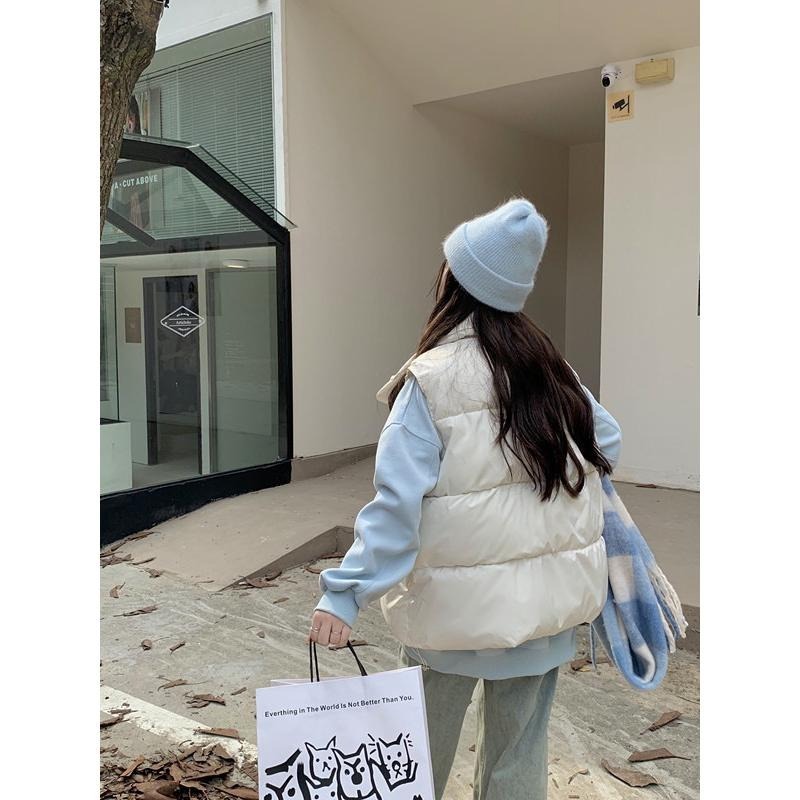 ［大尺碼到4XL］𝐔𝐌𝐄𝐎𝐖 𝐒𝐓𝐔𝐃𝐈𝐎 秋日奏曲 翻領麵包羽絨背心（2colors）鋪棉外套-細節圖3