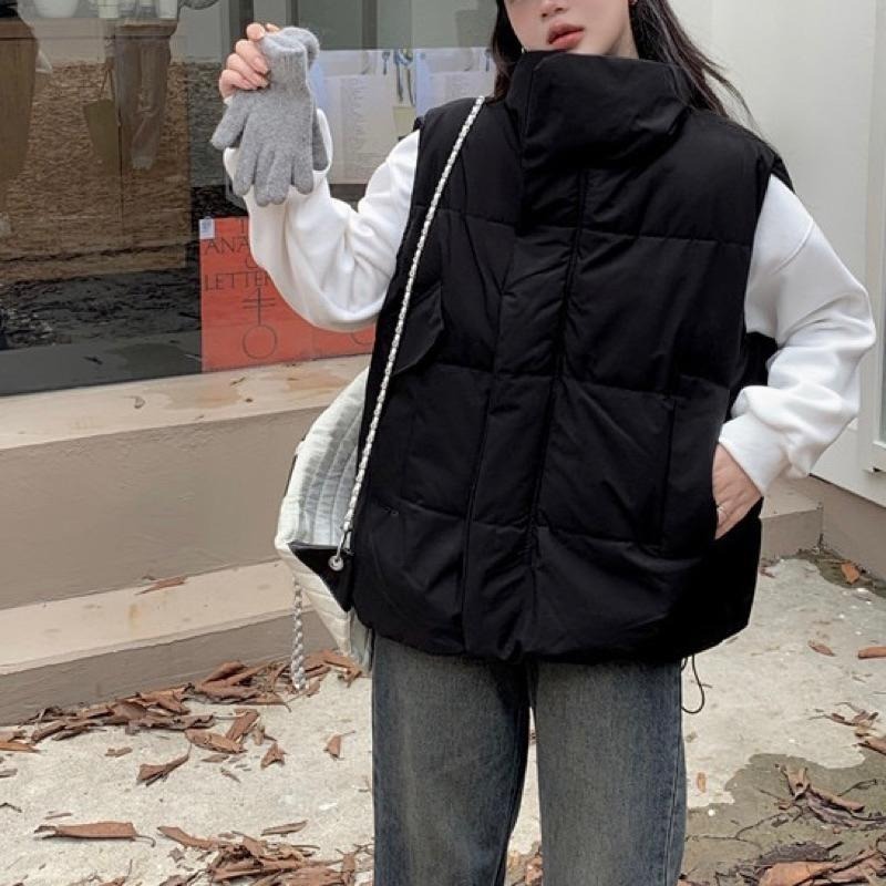 ［大尺碼到4XL］𝐔𝐌𝐄𝐎𝐖 𝐒𝐓𝐔𝐃𝐈𝐎 秋日奏曲 翻領麵包羽絨背心（2colors）鋪棉外套-細節圖6