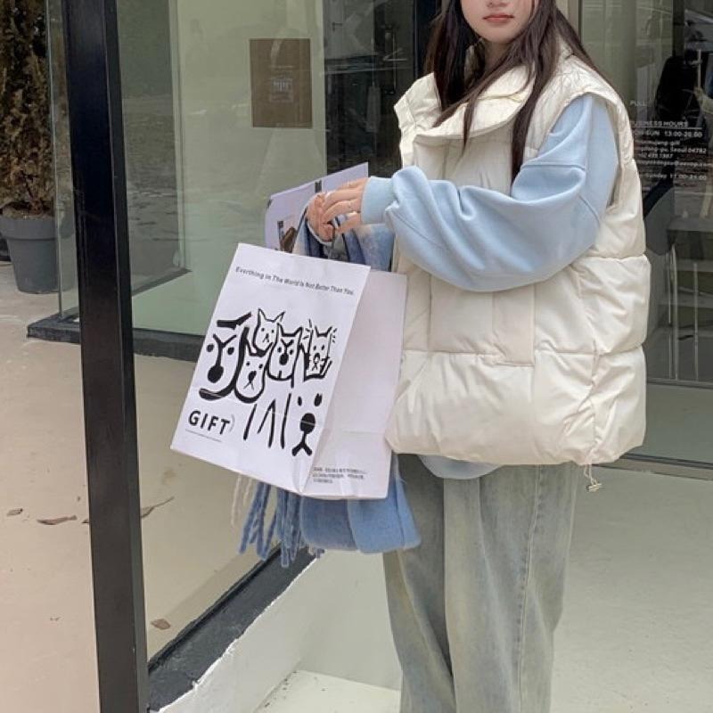 ［大尺碼到4XL］𝐔𝐌𝐄𝐎𝐖 𝐒𝐓𝐔𝐃𝐈𝐎 秋日奏曲 翻領麵包羽絨背心（2colors）鋪棉外套-細節圖9