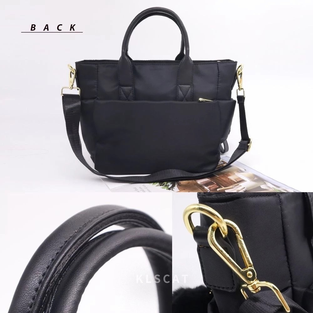 MIZZUE 防潑水尼龍 大款船型托特包包附毛球肩背包 側背包 手提包 托特包 多夾層包 XW079-細節圖3