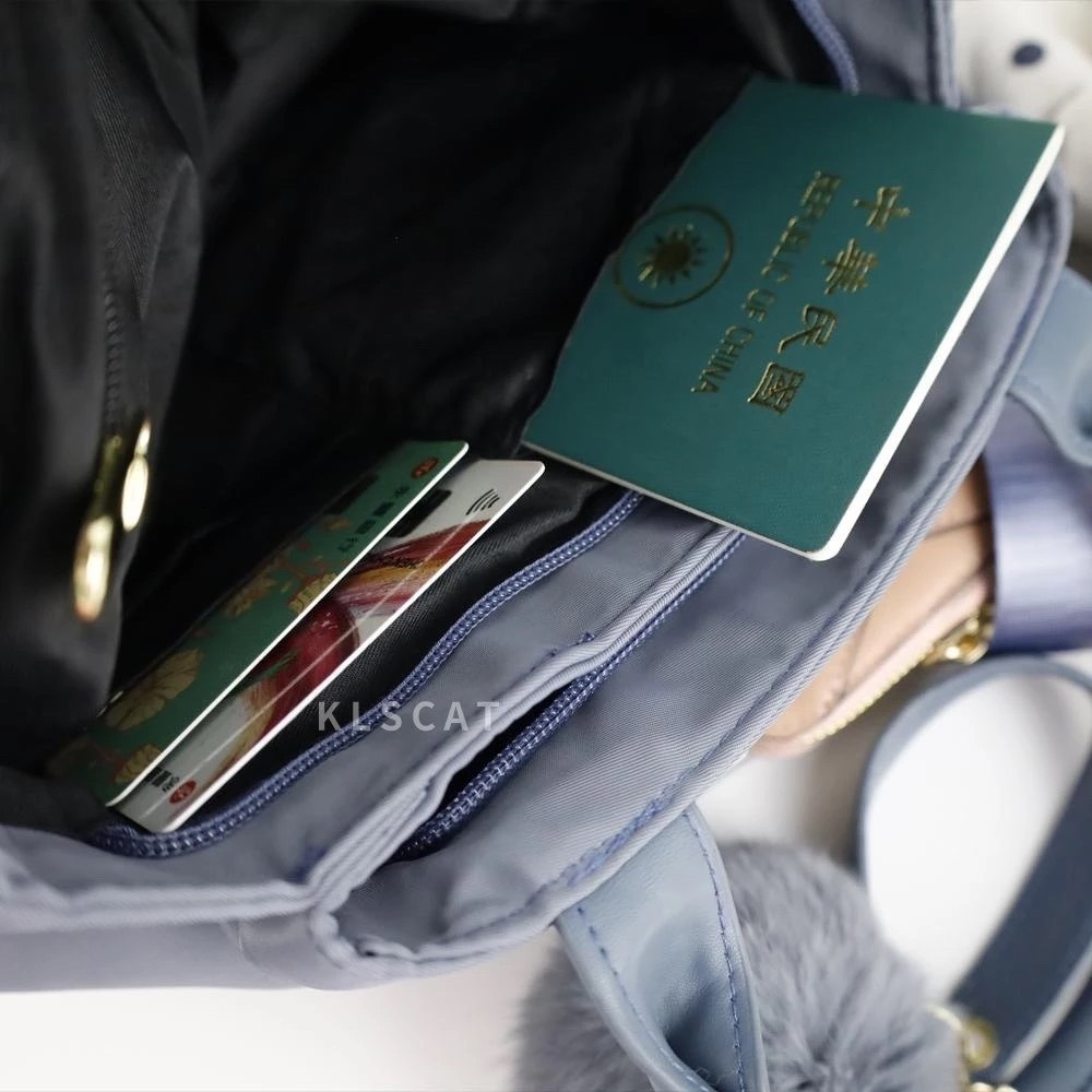 MIZZUE厚磅尼龍防撥水附毛球三層元寶包托特包肩背包 手提包 側背包斜背包托特包多層包 XW082-細節圖6