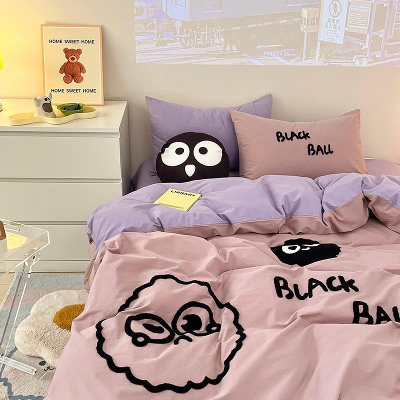 吾二家居 純棉 紫煤球 小棕球 黑煤球 單人 可愛 床包組 雙人床包 加大雙人  ins風 ikea風  台灣出貨-細節圖3