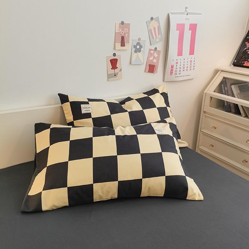 吾二家居 聚酯纖維 米蘭大格  米卡格 單人 可愛 床包組 雙人床包 加大雙人  ins風 ikea風  台灣出貨-細節圖9